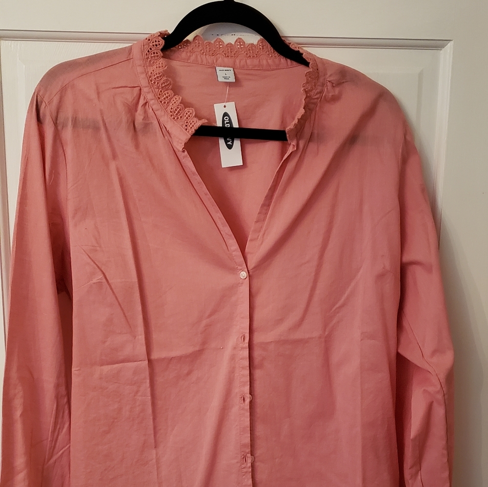NWT pink Old Navy button up shirt  large